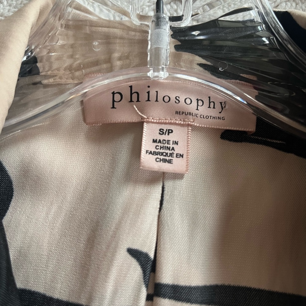 Philosophy Contemporary  Floral Print Button-Up Blouse Women’s Size Small - Picture 2 of 12